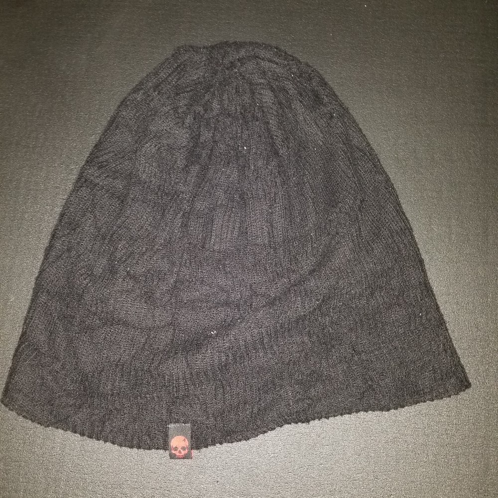 Black beanie slouch style - Picture 3 of 3
